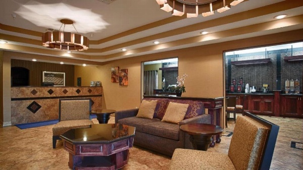 Best Western Manhattan Inn image 3